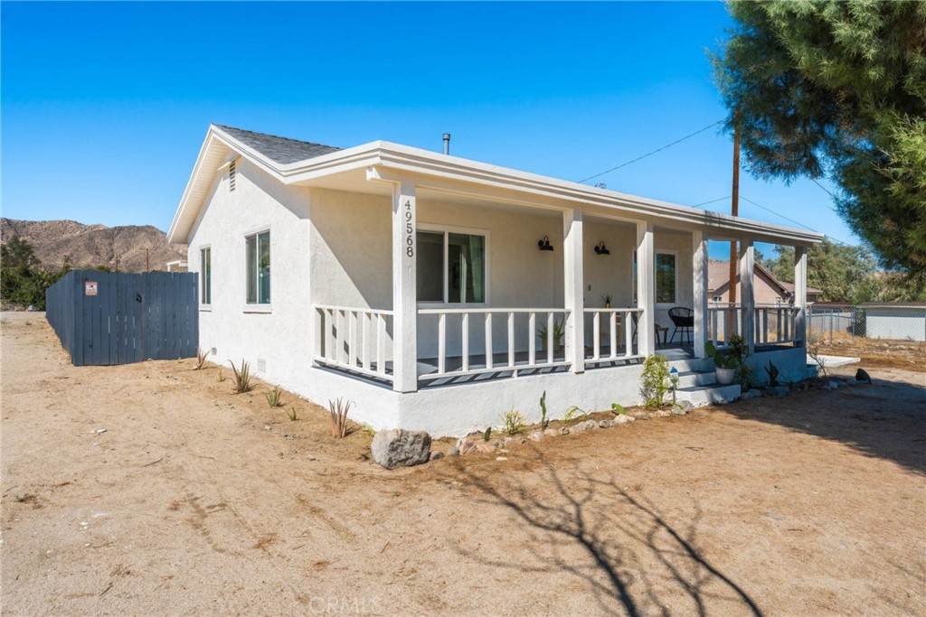 49568 Senilis Avenue - Photo 1