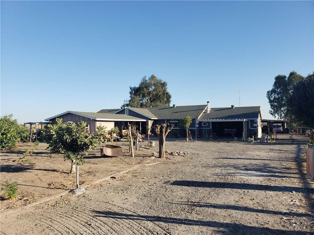 1581 Cardella Road - Photo 1