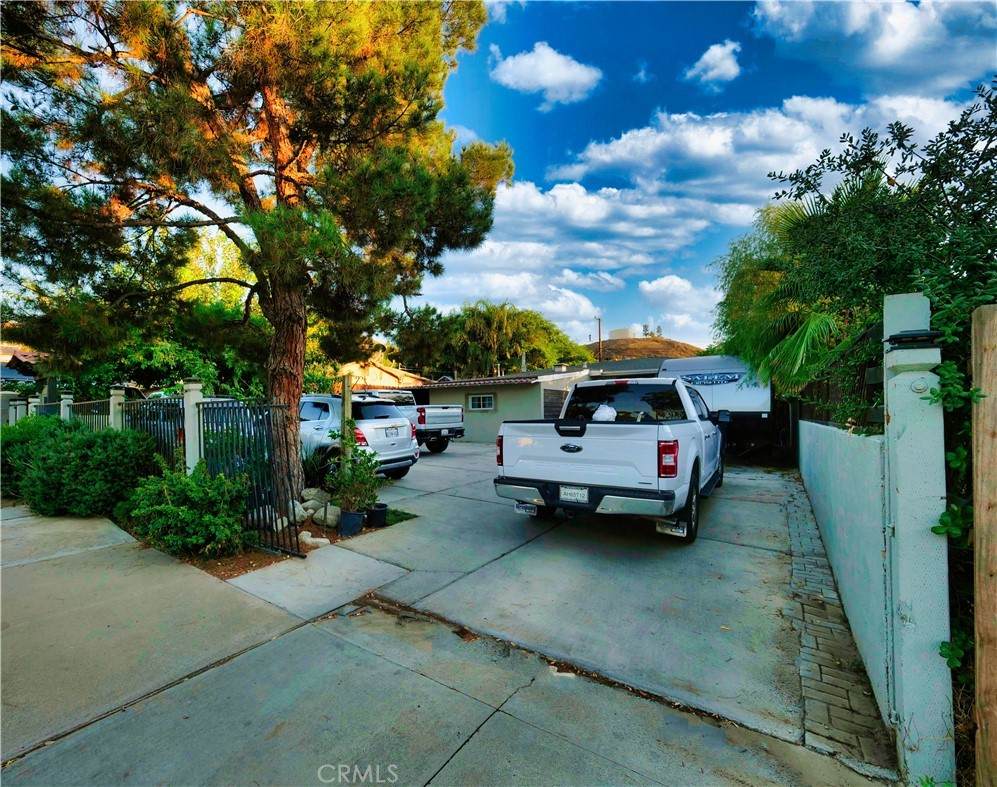 400 Franklin Street - Photo 1