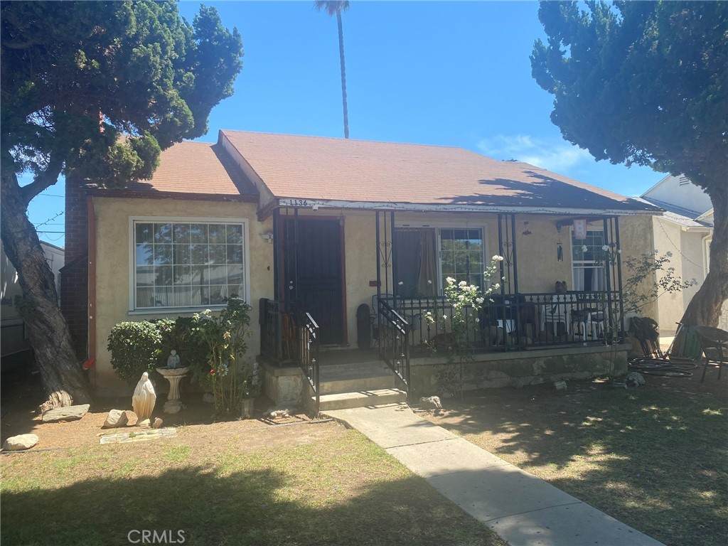 1136 Ridgewood Street - Photo 1