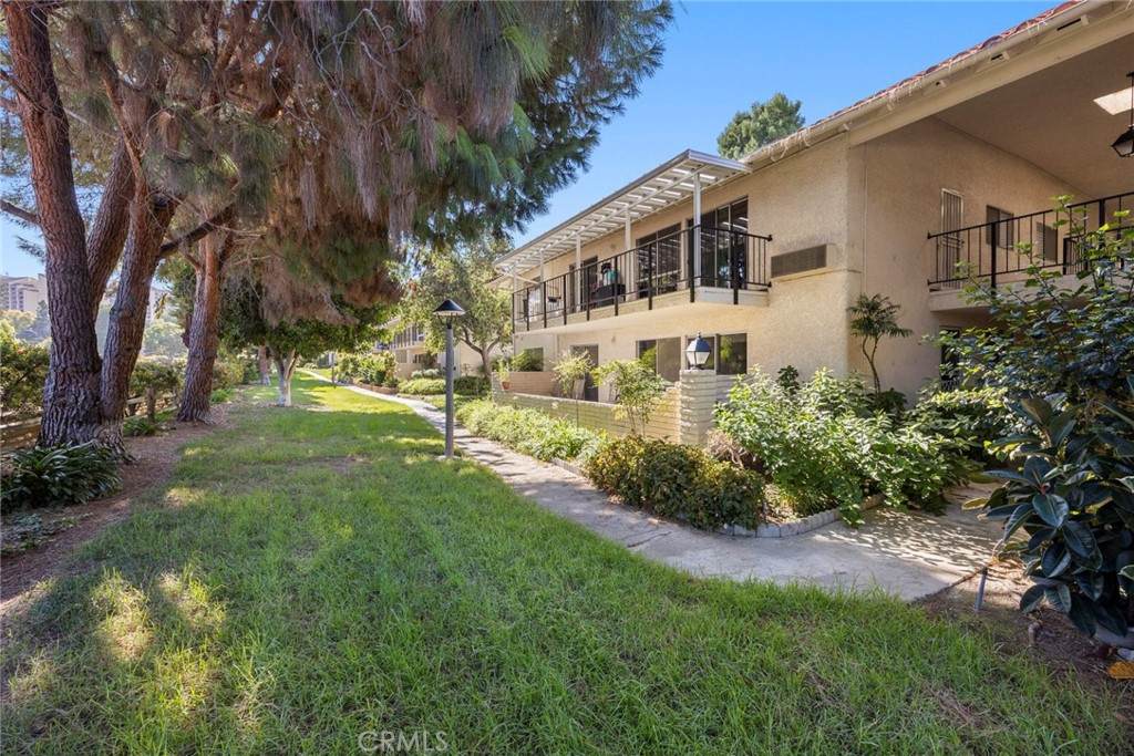 5331 Bahia Blanca - Photo 1