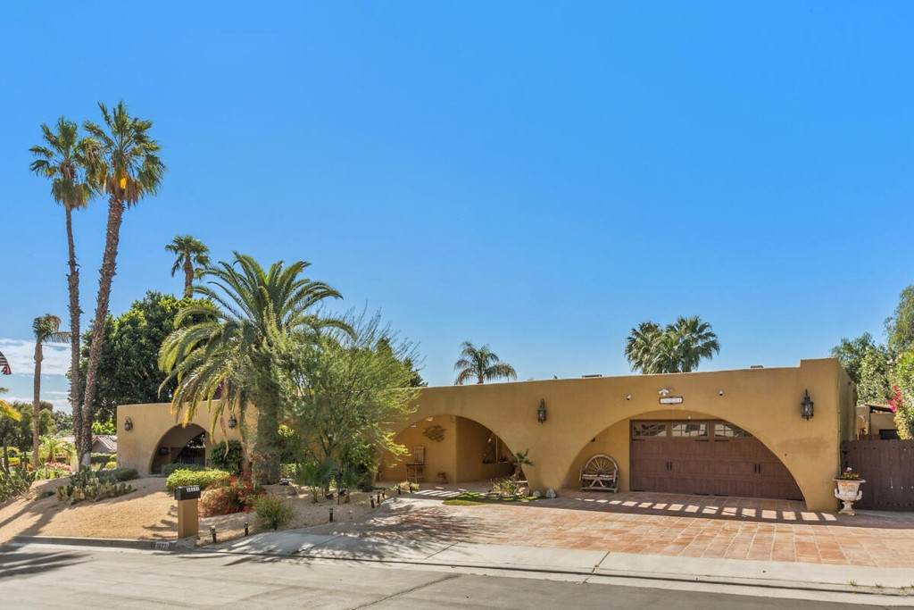 38231 Tandika Trail - Photo 1