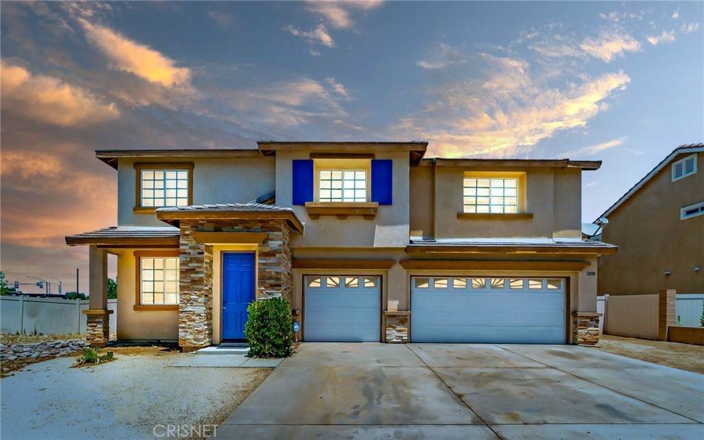 2409 Plumeria Lane - Photo 1