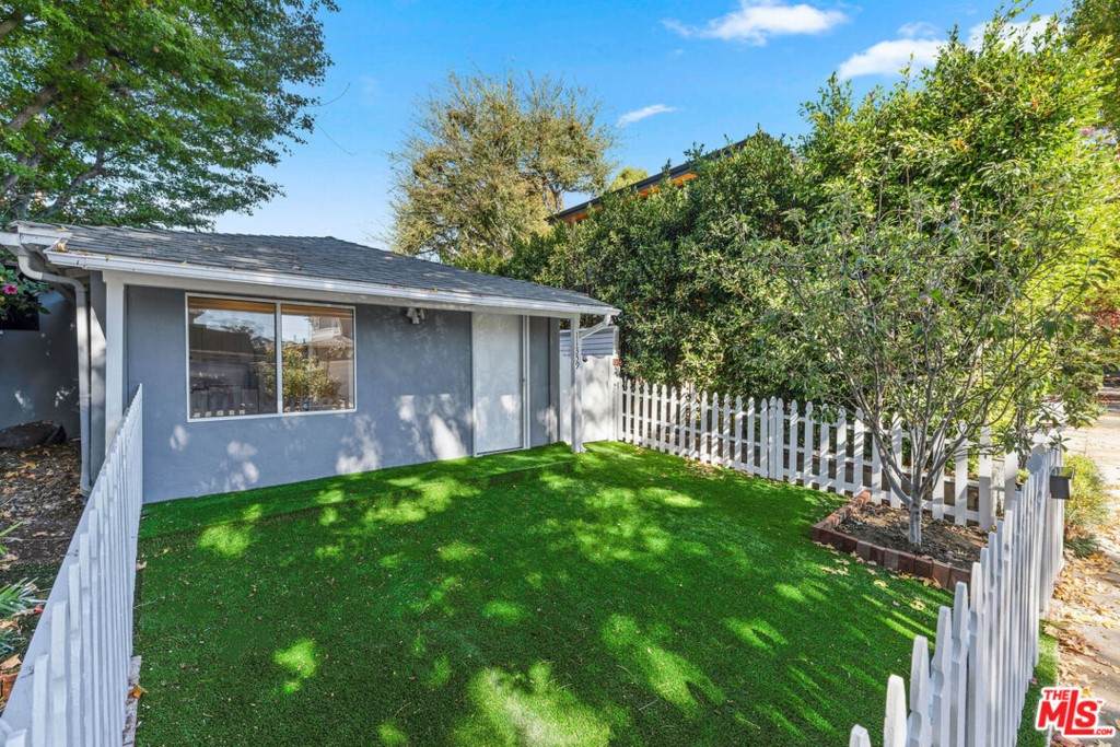11359 Berwick Street - Photo 1