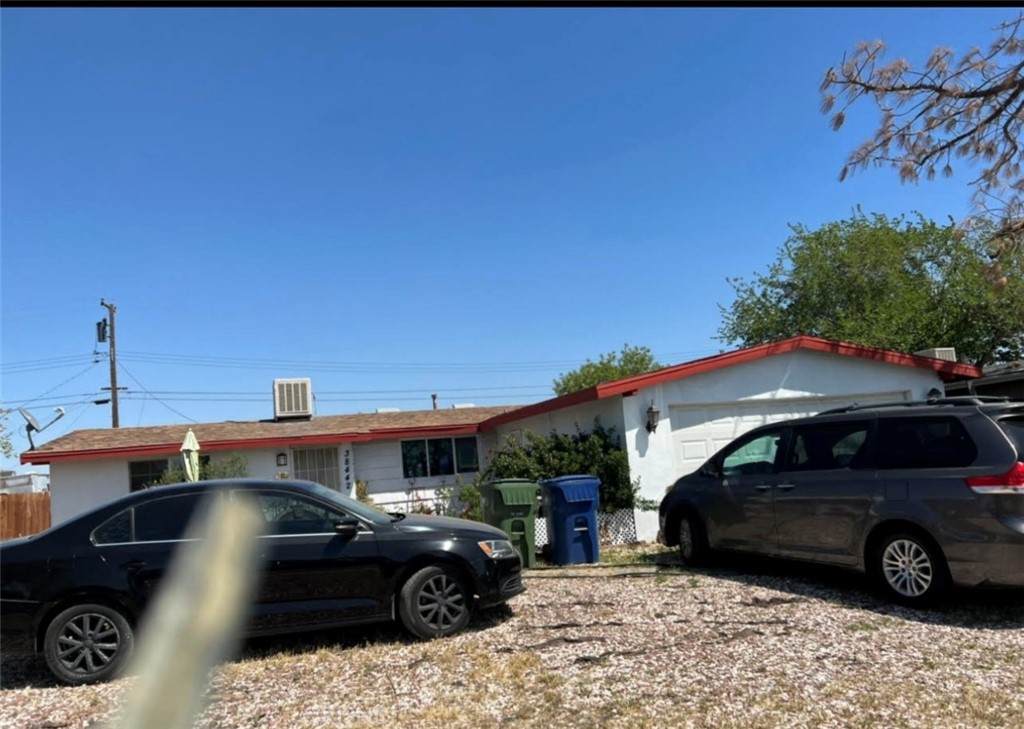 38442 37th Street - Photo 1