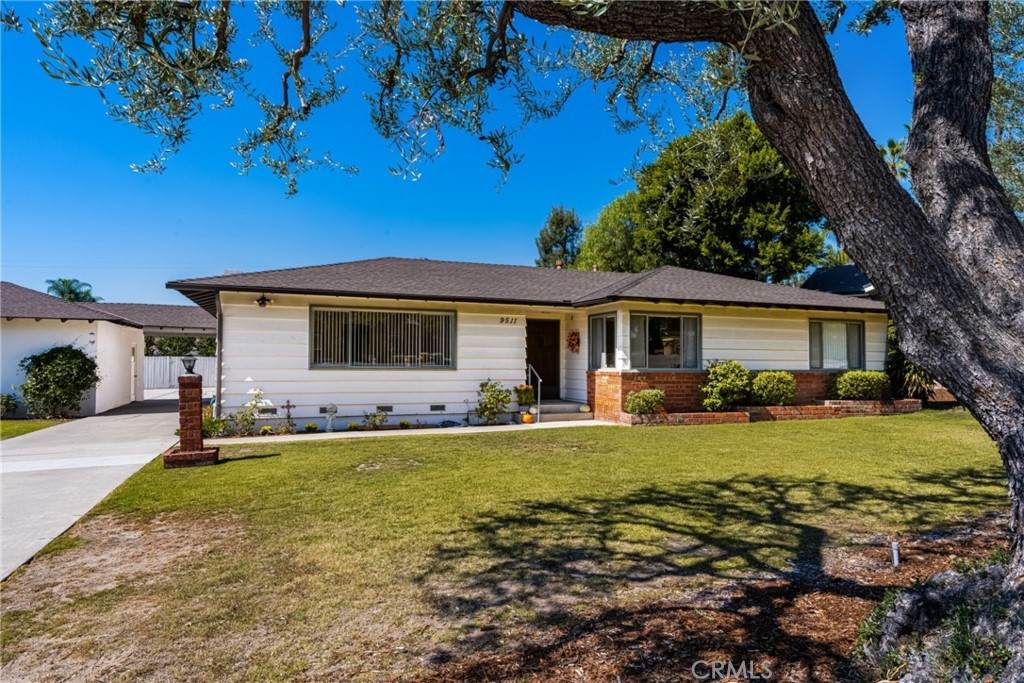 9511 Dodson Way - Photo 1