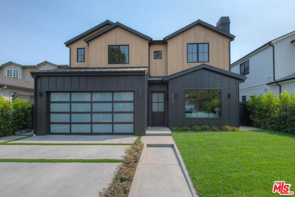 4210 Bellingham Avenue - Photo 1