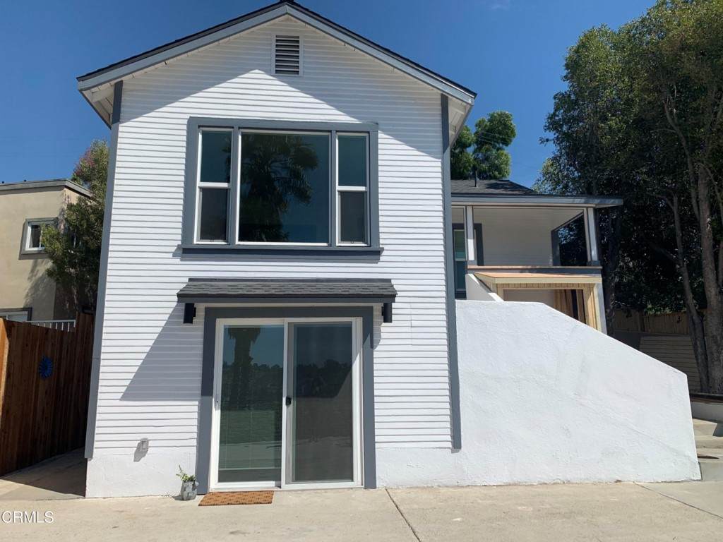 4036 Avenue 42 - Photo 1