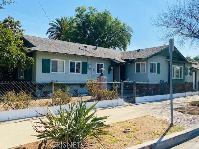 15740 Roxford Street - Photo 1