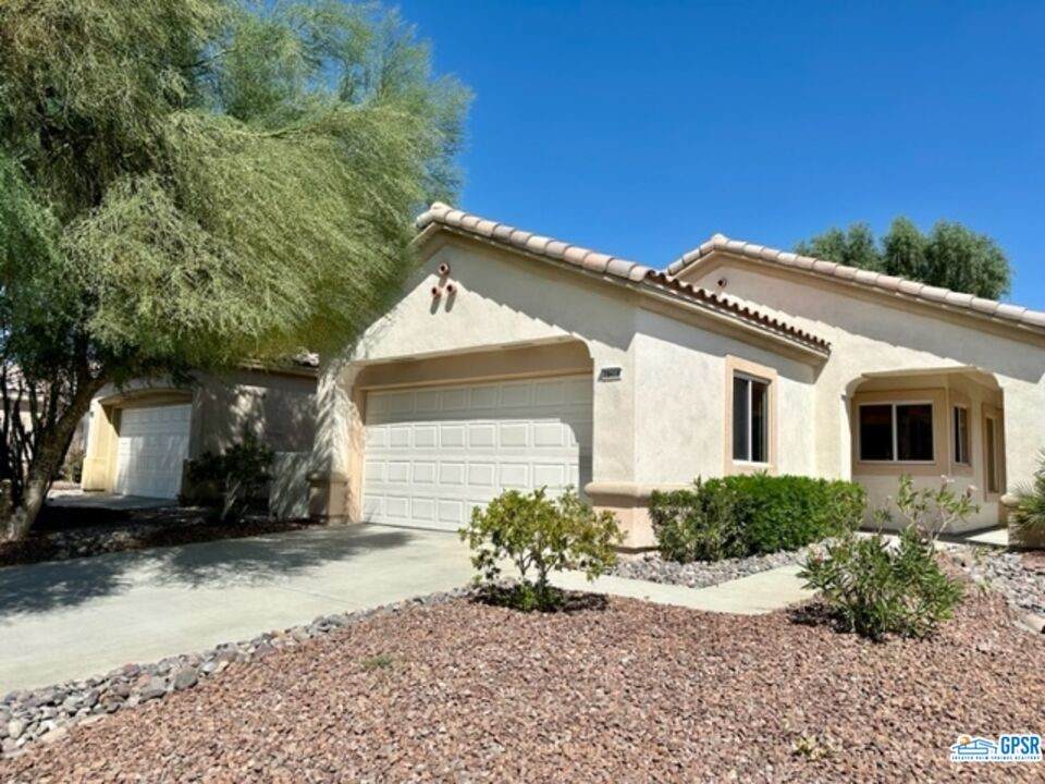 78418 Winsford Circle - Photo 1