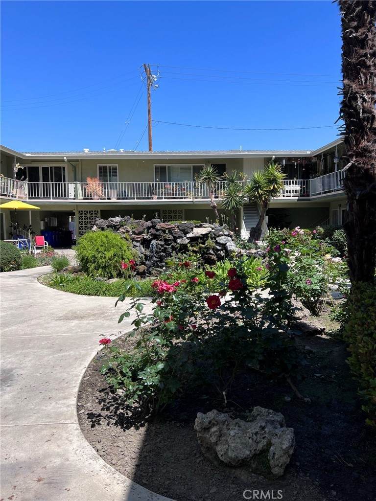 939 Appleton Street - Photo 1