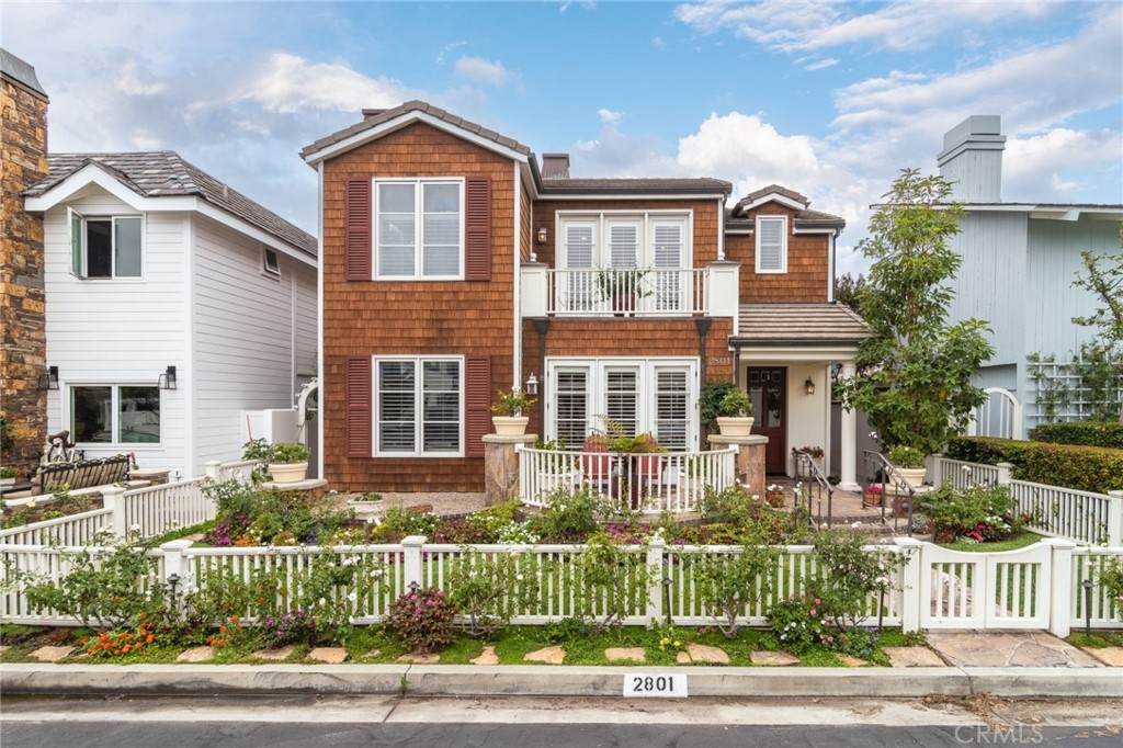 2801 Bayshore Drive - Photo 1