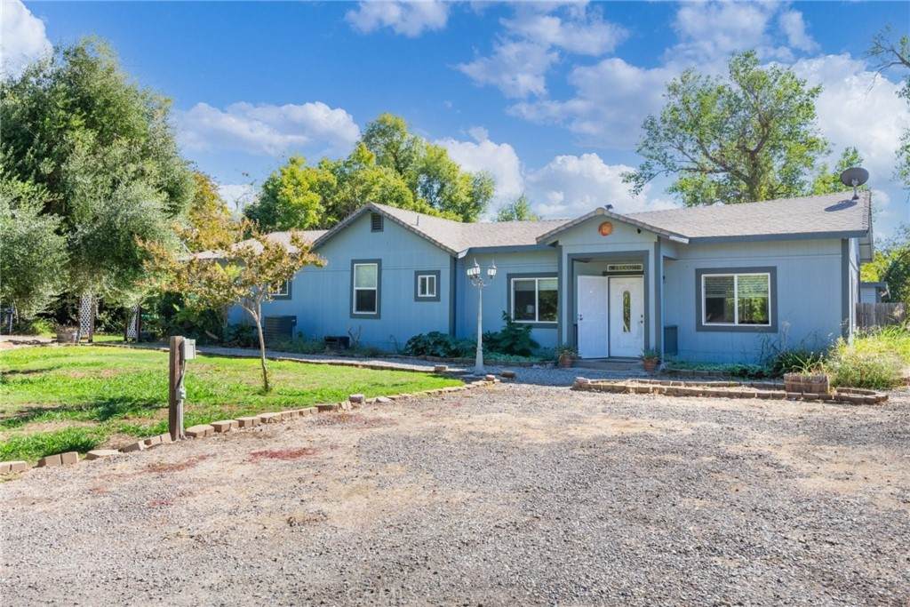 8835 State Highway 99E - Photo 1
