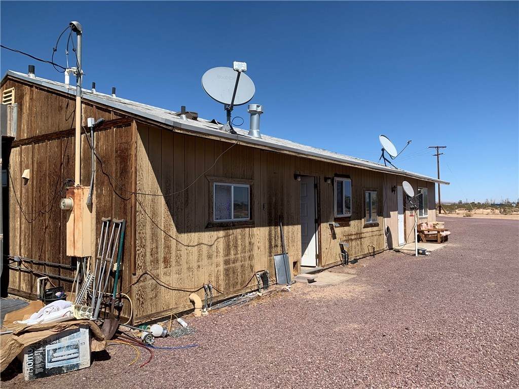 40575 Summerset Road - Photo 1
