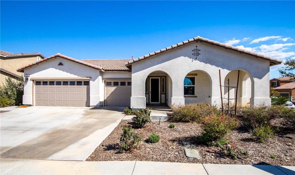 34948 Roberts Place - Photo 1