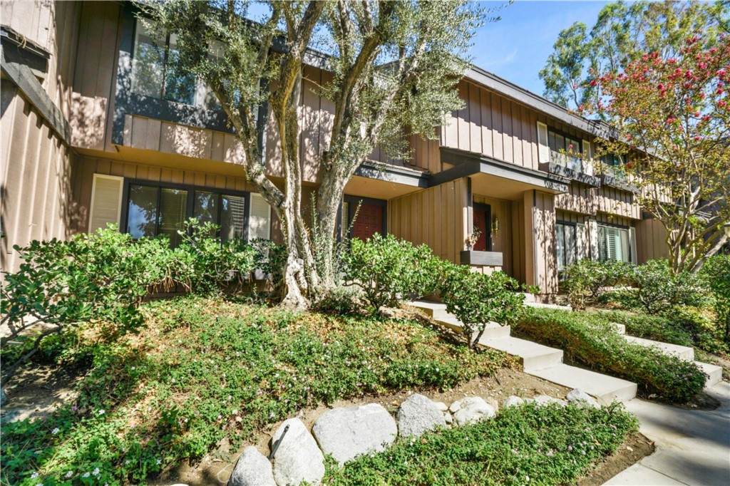 9749 Reseda Boulevard - Photo 1
