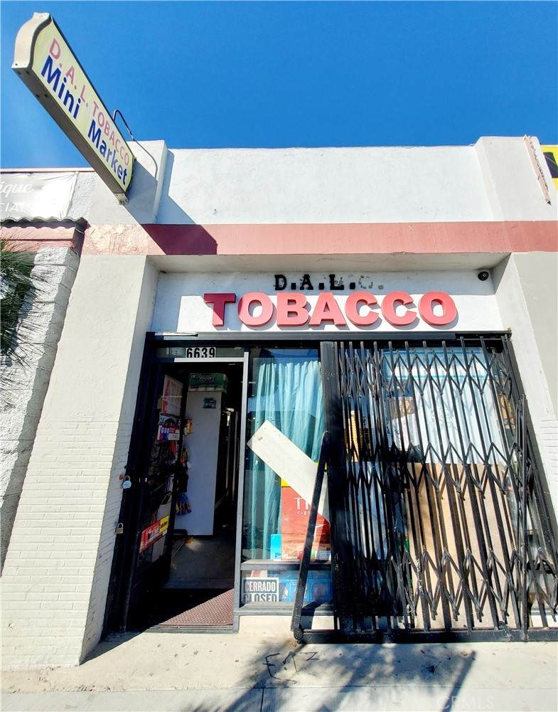 6639 Crenshaw Boulevard - Photo 1