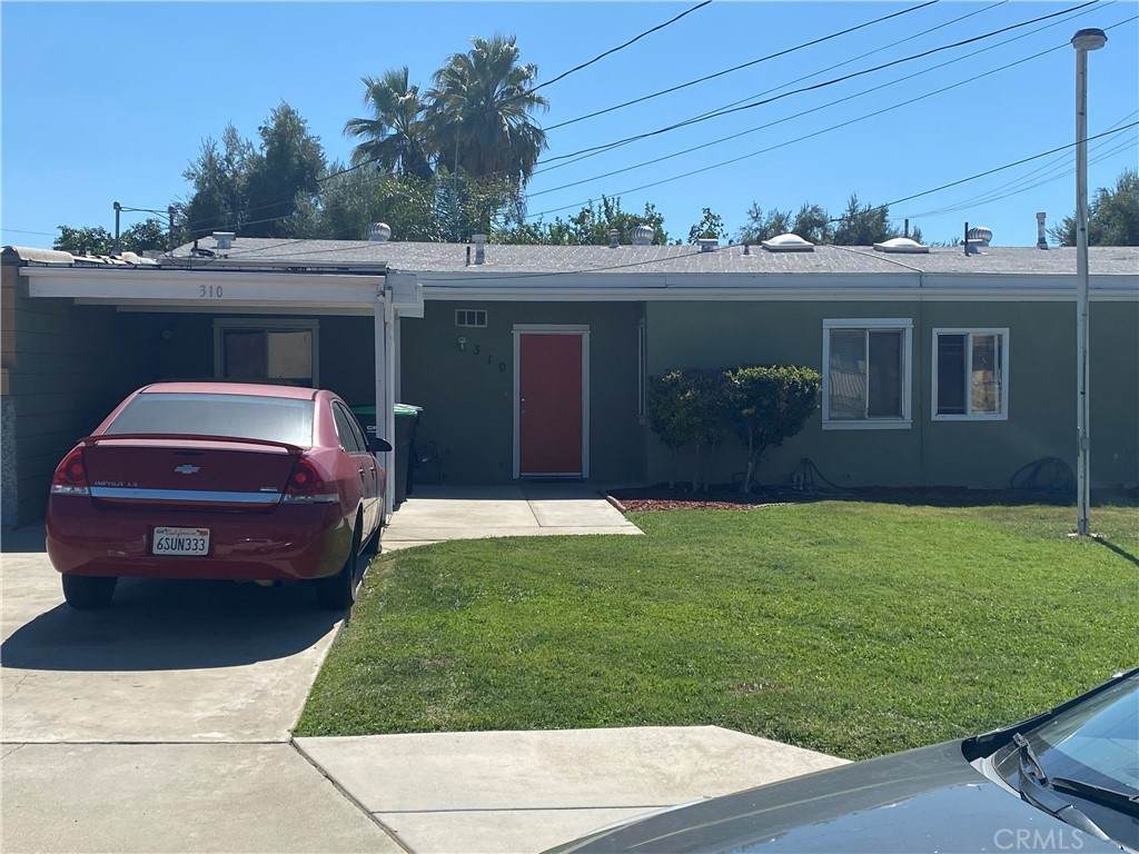 310 7th Street - Photo 1