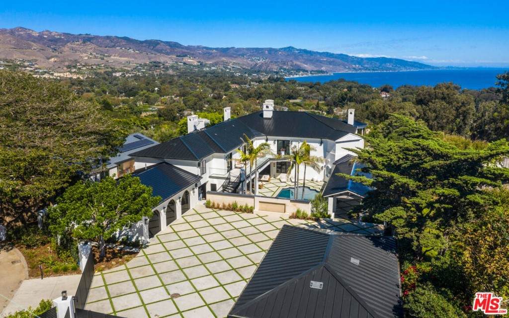7052 Dume Drive - Photo 1