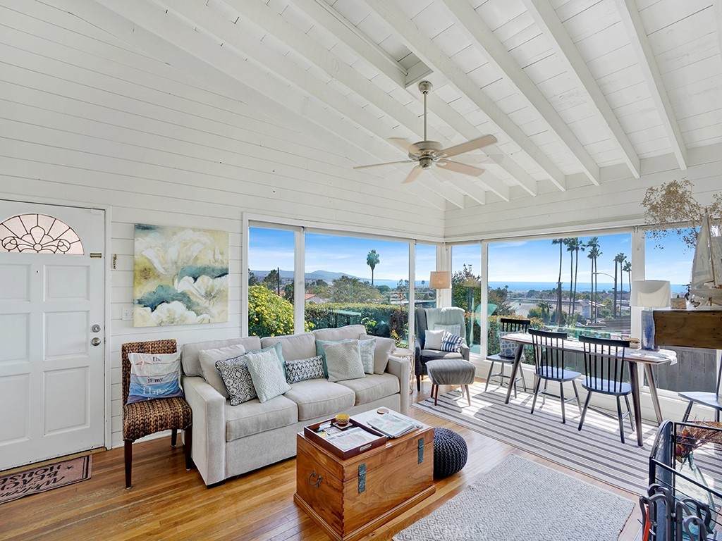 33841 Golden Lantern Street - Photo 1