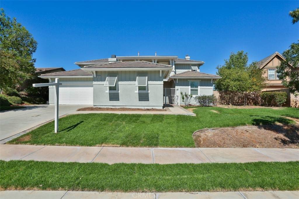 1127 Langtree Lane - Photo 1