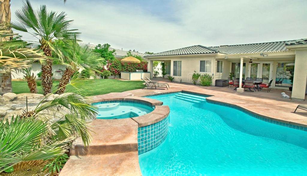 5 Victoria Falls Drive - Photo 1