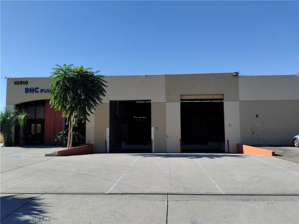 10810 Saint Louis Drive - Photo 1