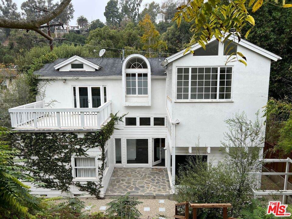 546 Rustic Road - Photo 1