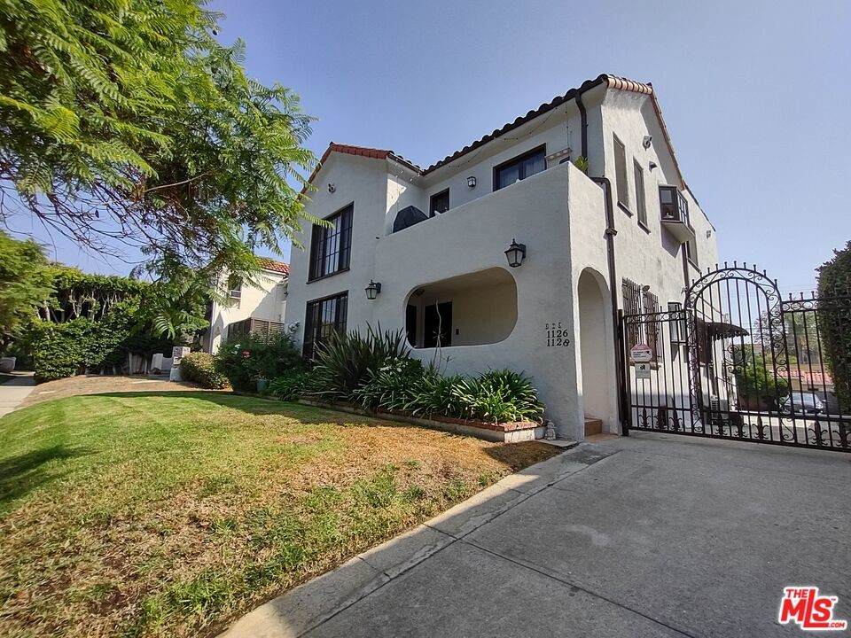 1126 Highland Avenue - Photo 1