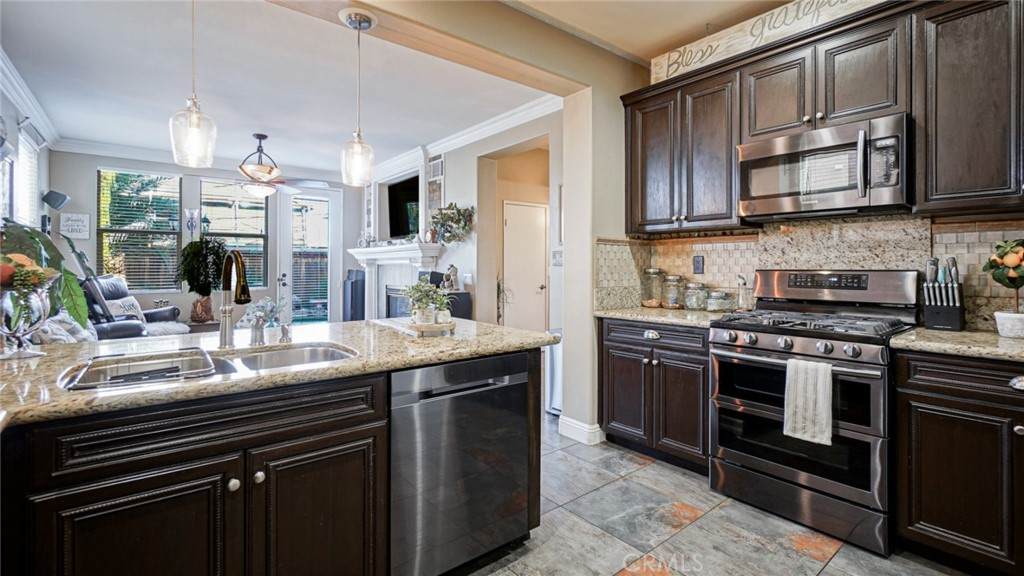 8757 Westwood Avenue - Photo 1