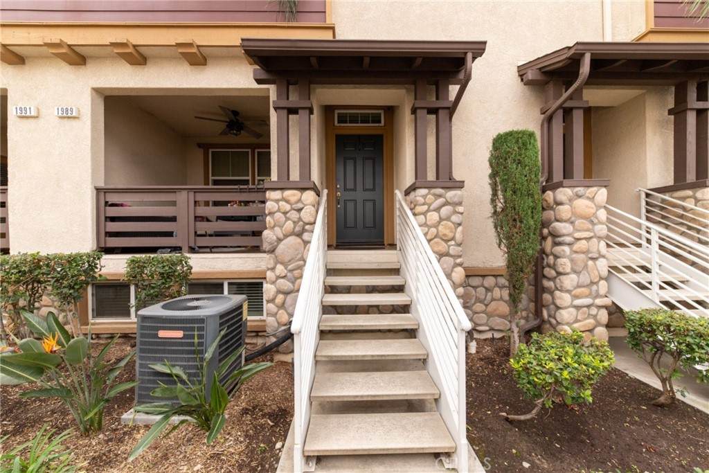 1989 Annandale Way - Photo 1