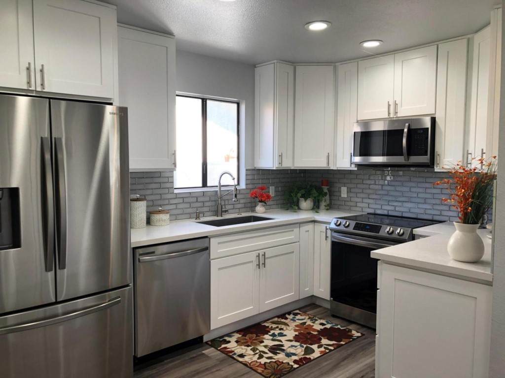 54235 Avenida Velasco - Photo 1