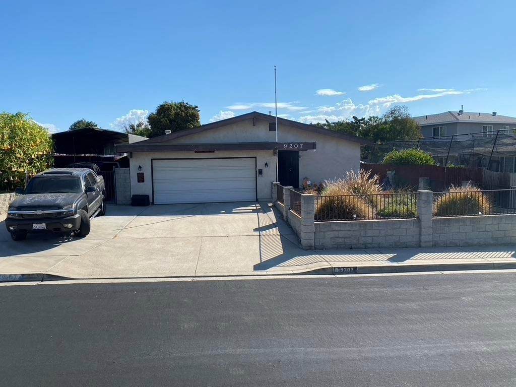 9207 Massot Ave - Photo 1