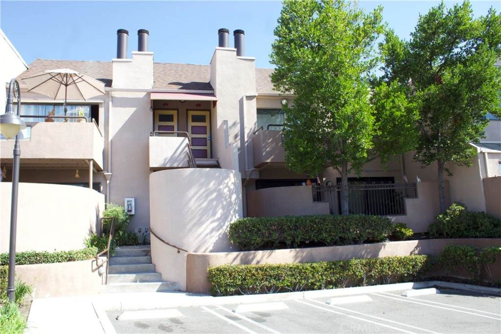 25761 Le Parc - Photo 1