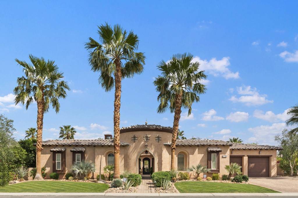 54210 Cananero Circle - Photo 1