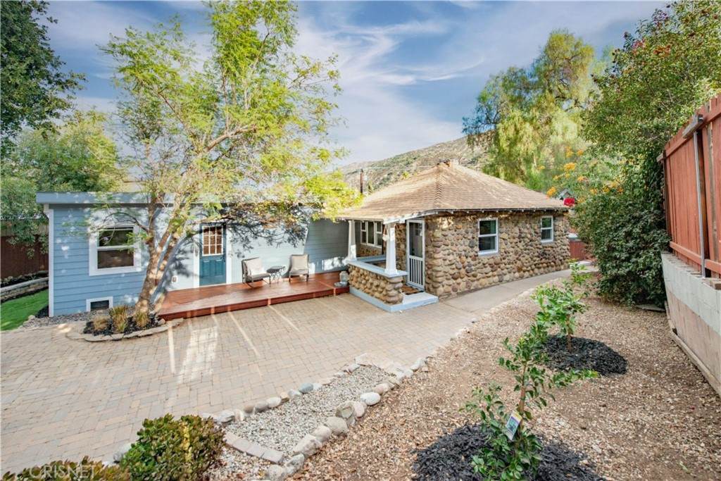 950 Katherine Road - Photo 1