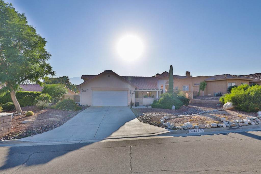 64673 Pinehurst Circle - Photo 1