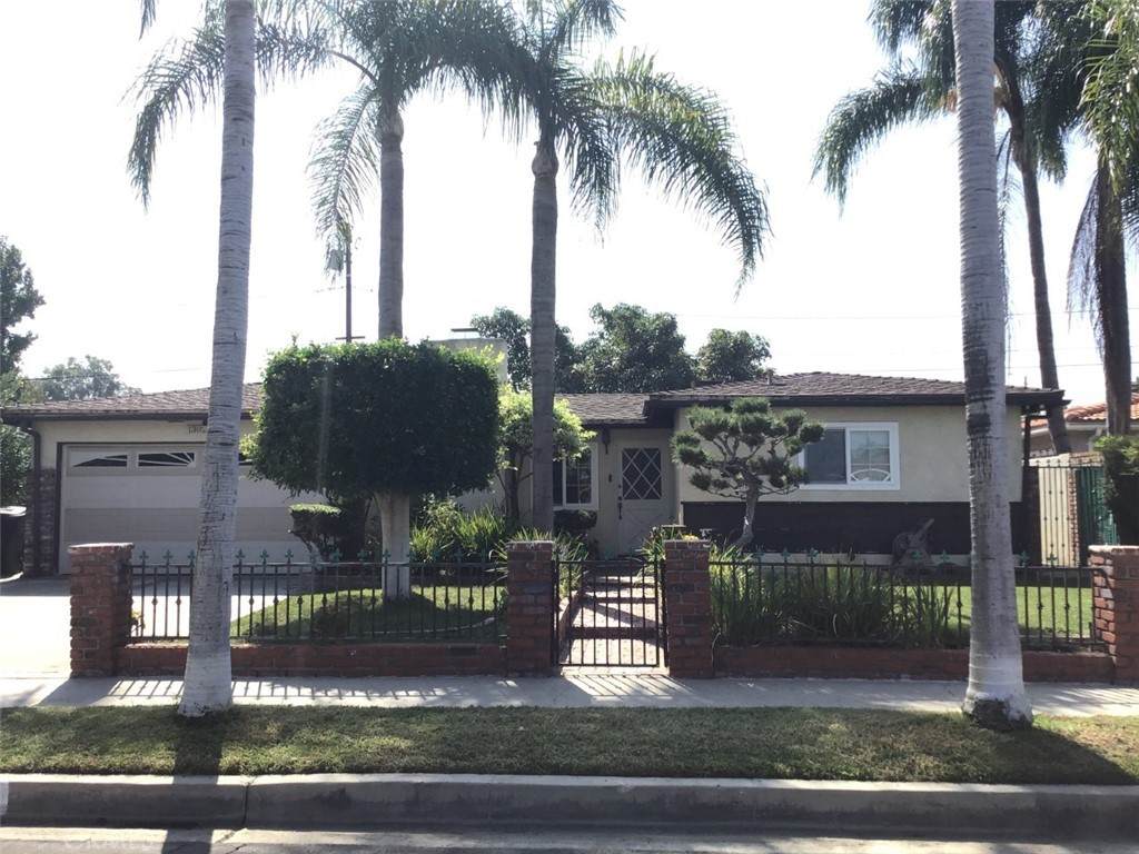 1302 Arlington Avenue - Photo 1