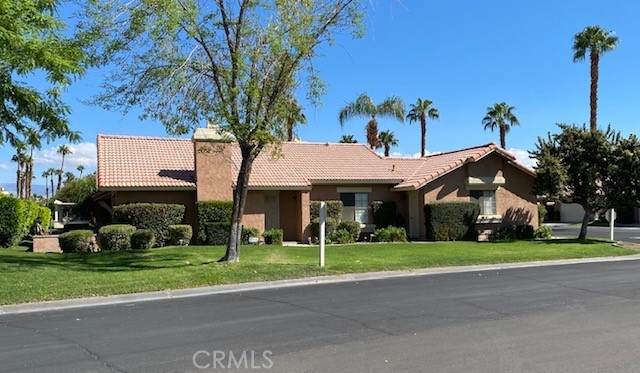 42607 Virginia Avenue - Photo 1