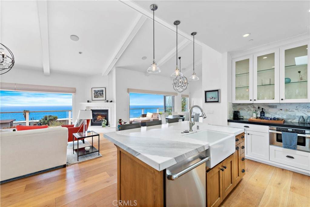 2626 Glenneyre Street - Photo 1