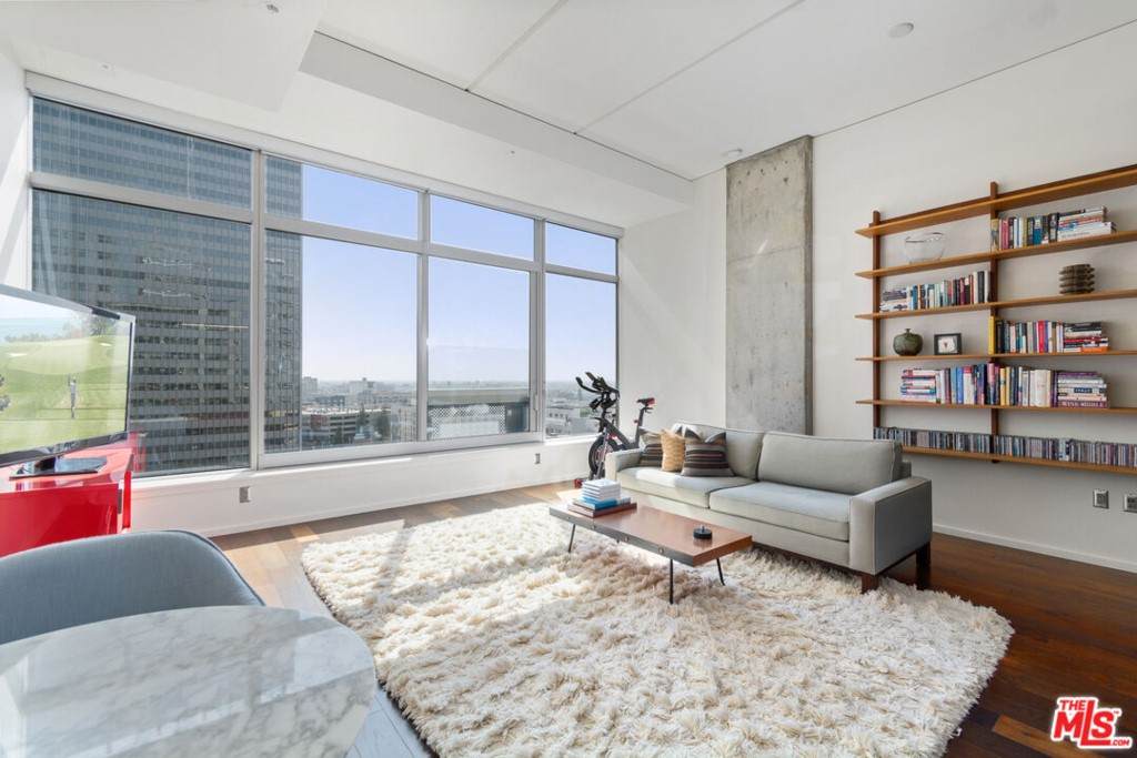 1155 Grand Avenue - Photo 1