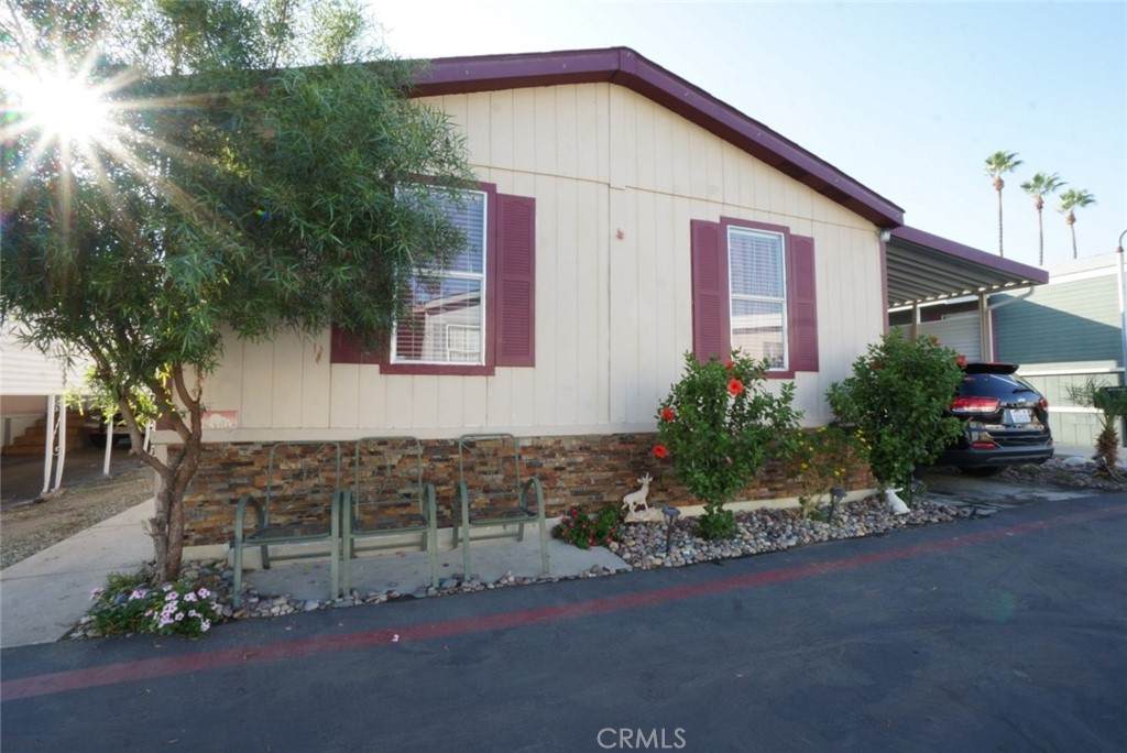1455 State Street - Photo 1