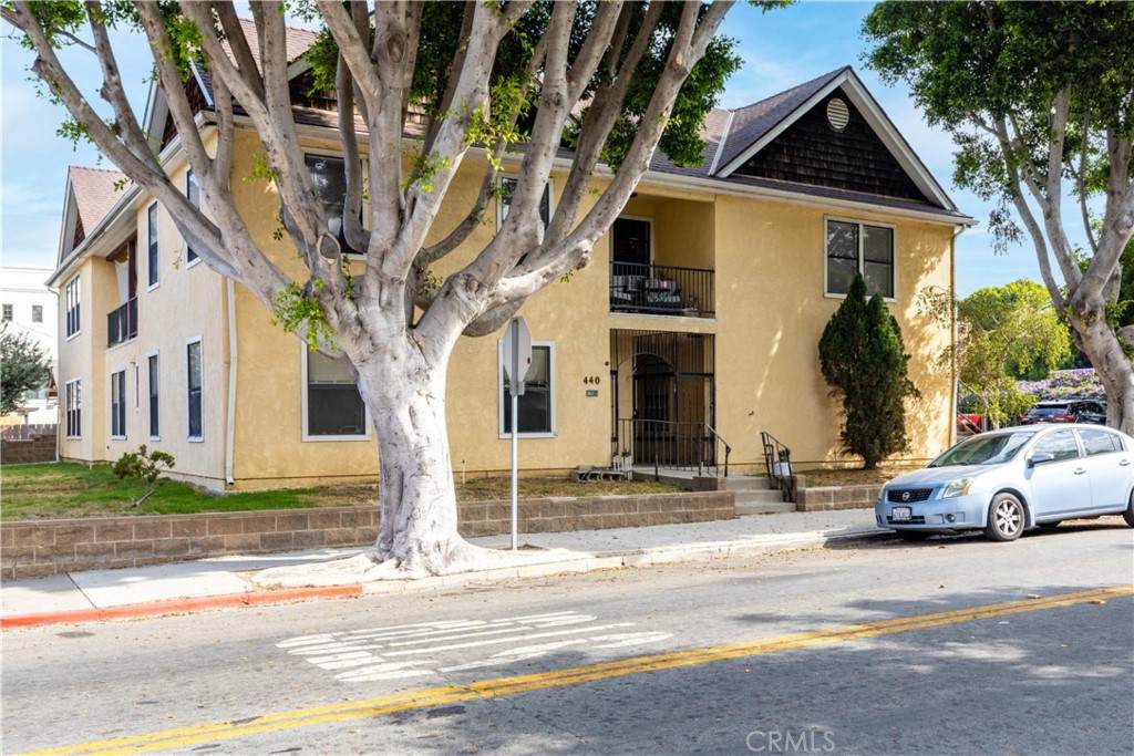 440 Pacific Street - Photo 1