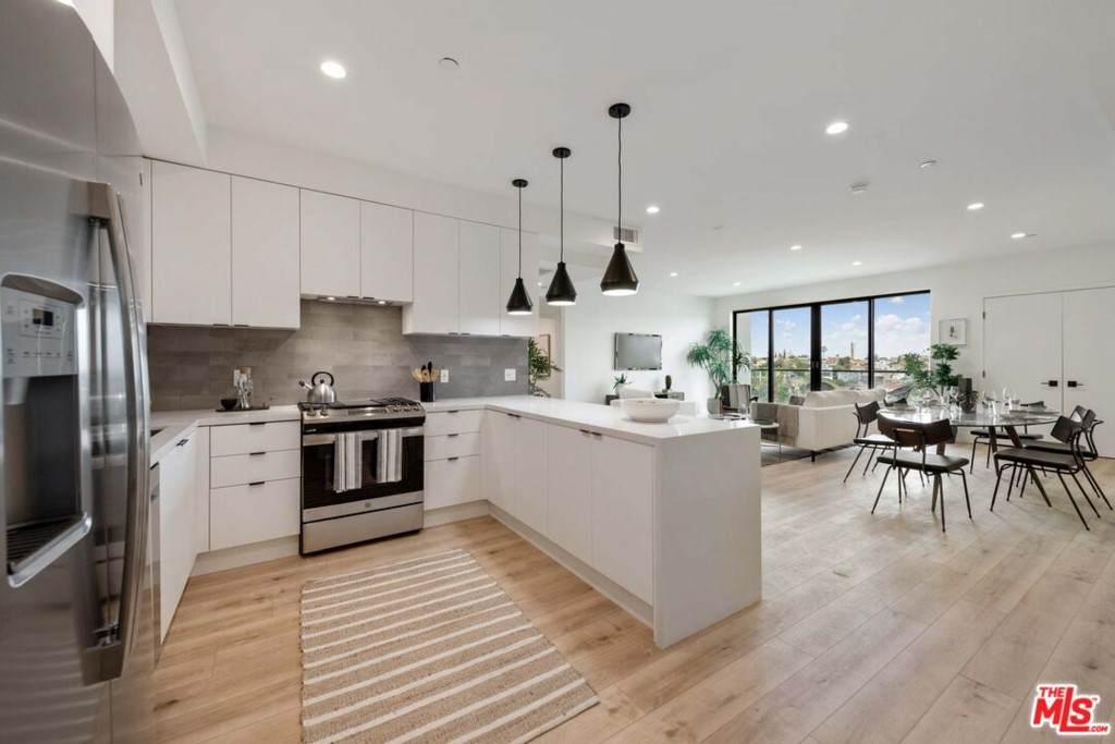 340 Patton Street - Photo 1