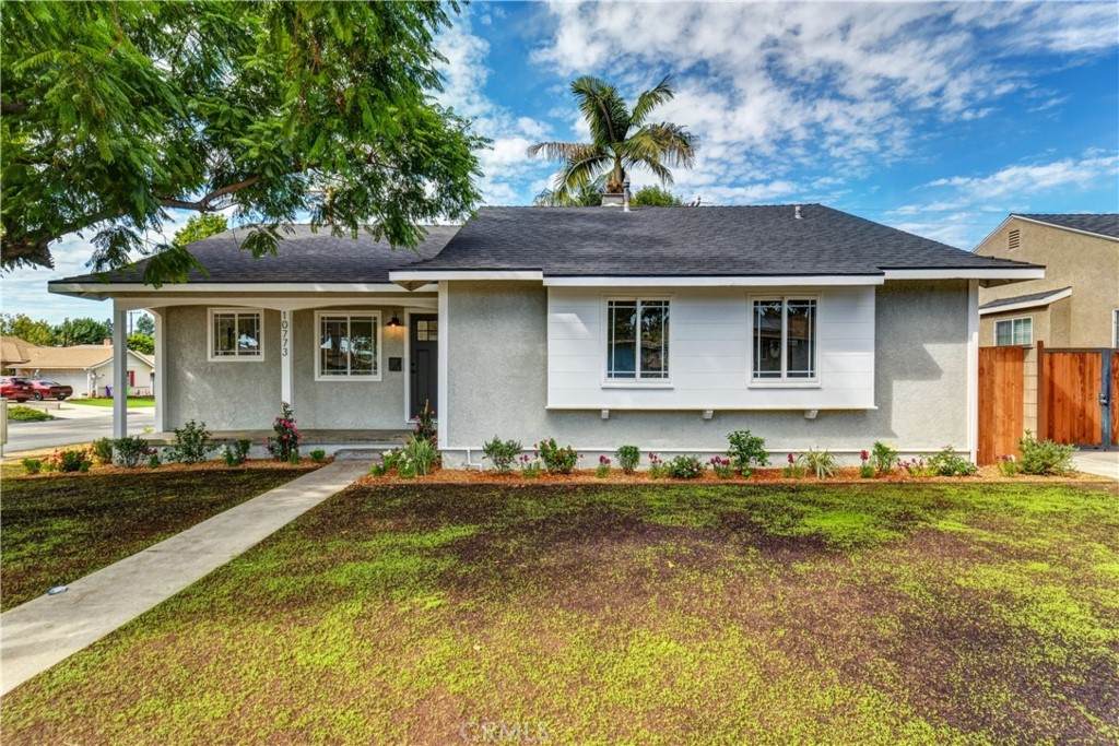 10773 Avonbury Avenue - Photo 1