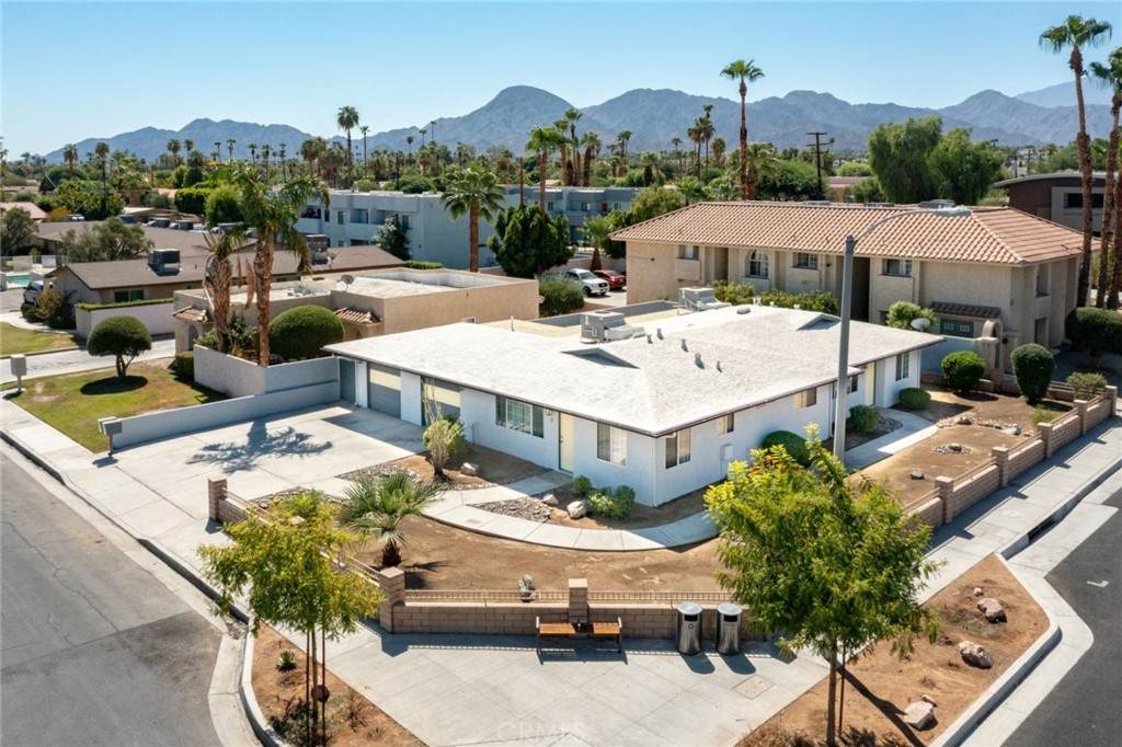 73515 Catalina Way - Photo 1