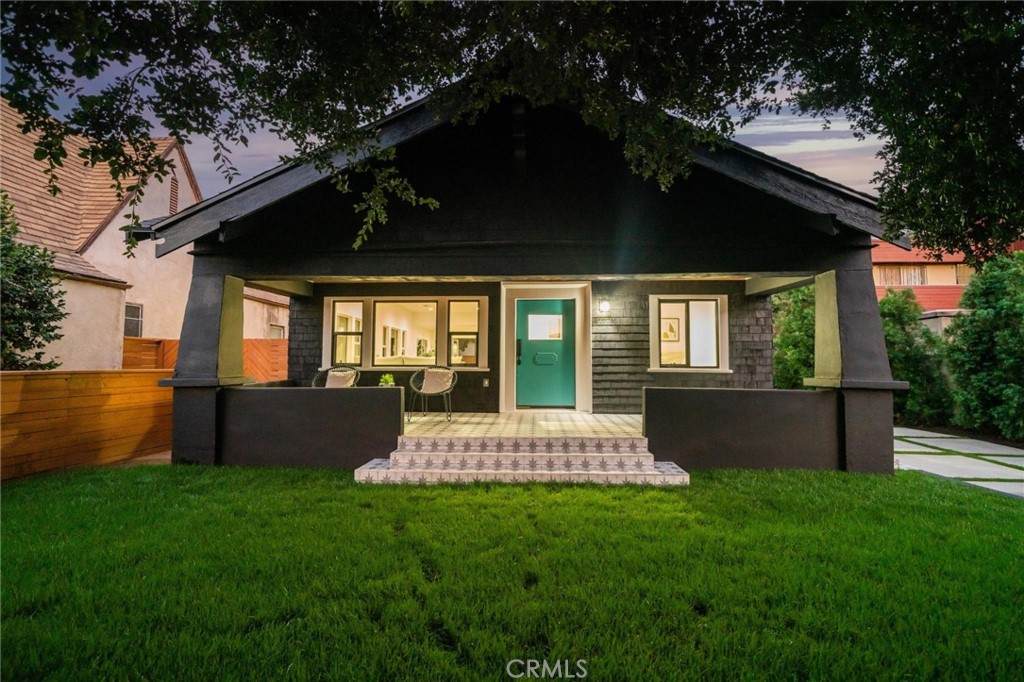 2238 Harwood Street - Photo 1