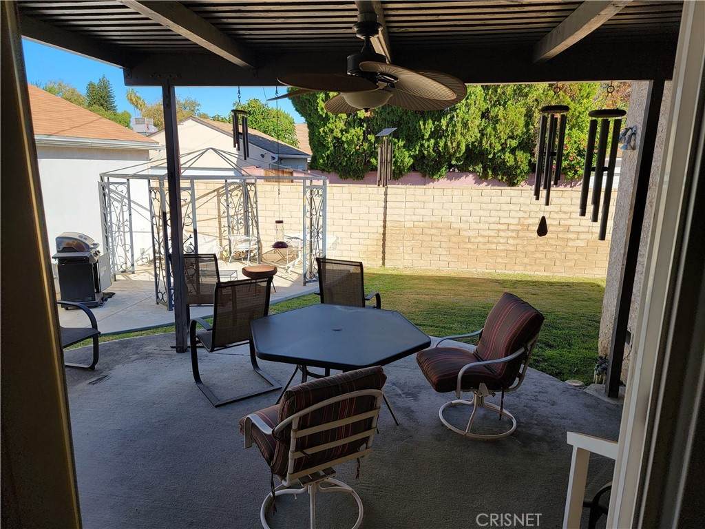 19417 Friar Street - Photo 1