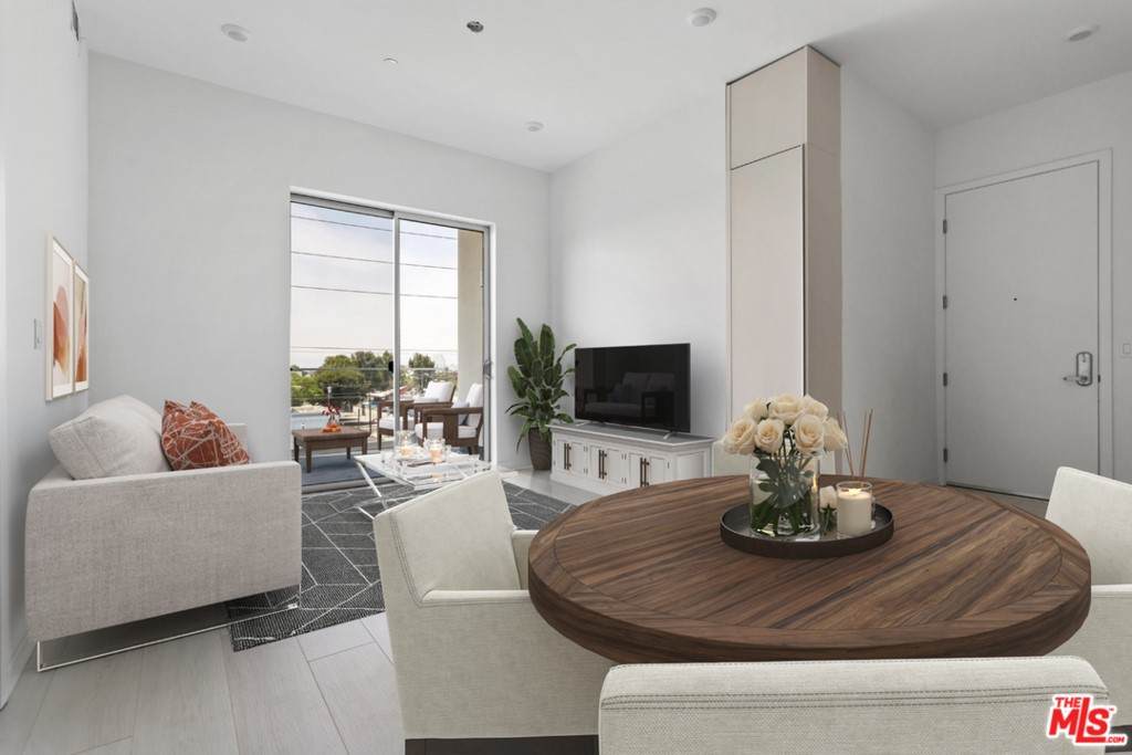1650 Sawtelle Boulevard - Photo 1