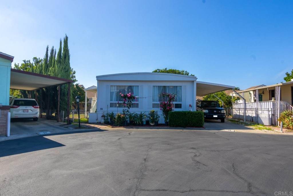 4660 River Road - Photo 1